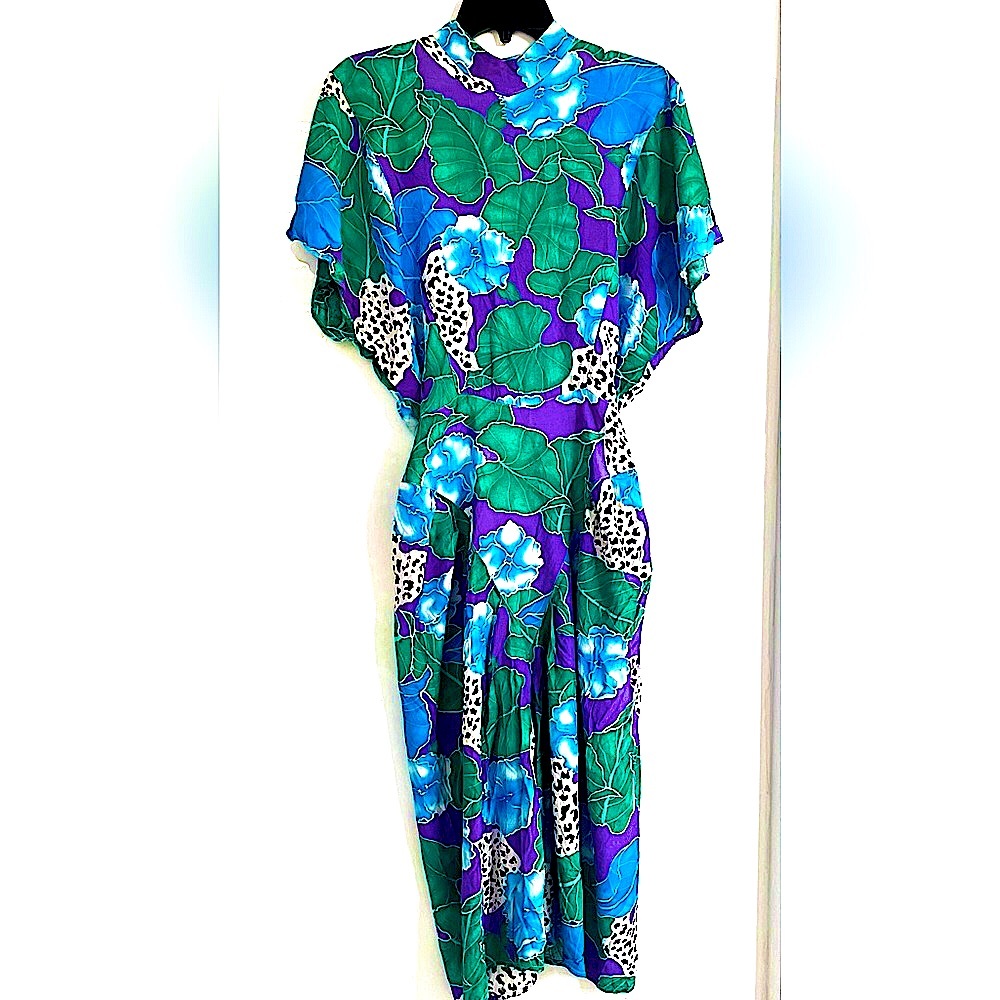 April Rain Vintage 80s Floral Midi Dress